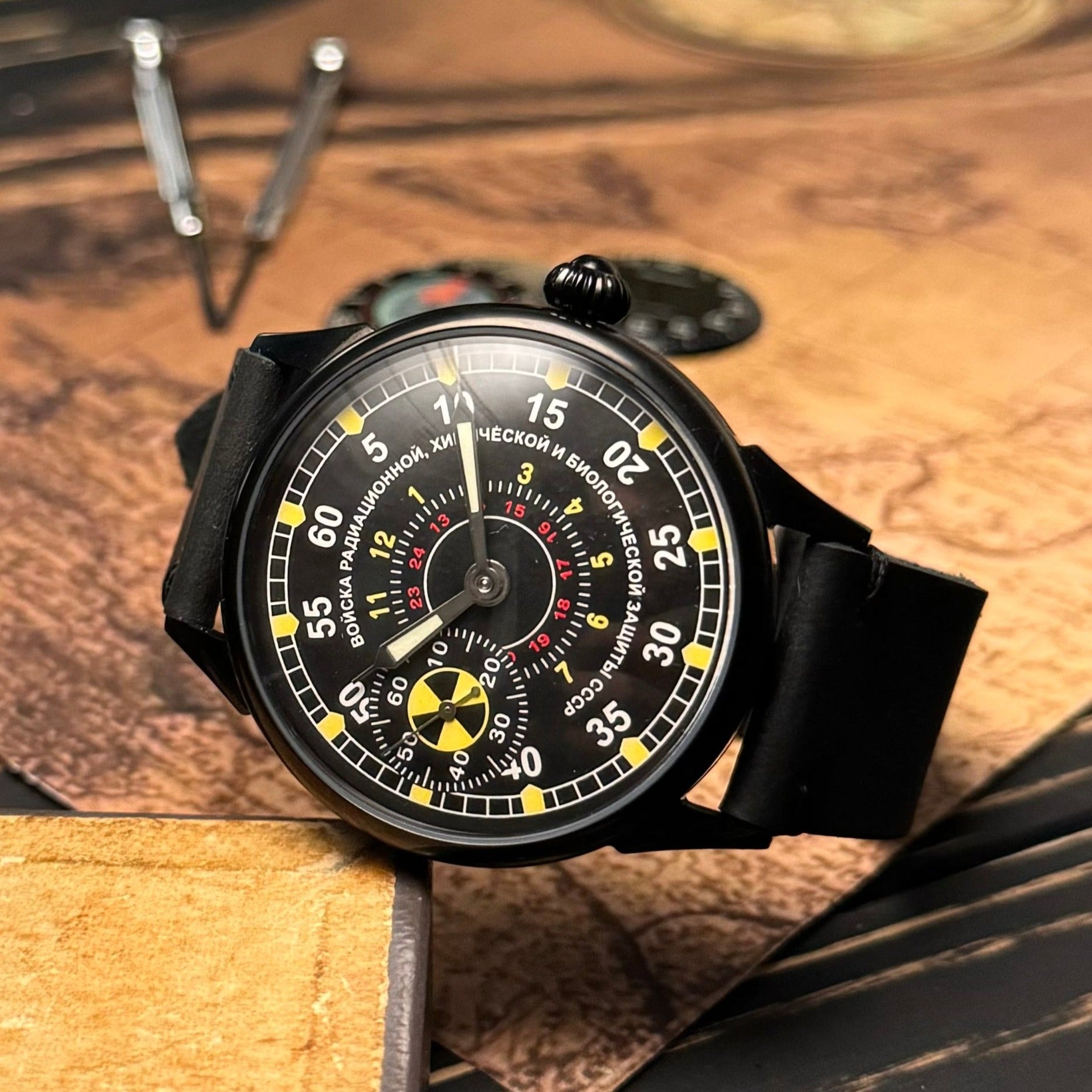 Ussr Watch Radium Rare Vintage Soviet-Era Men’s Wrist Watch «Molnija» Radiation ...
