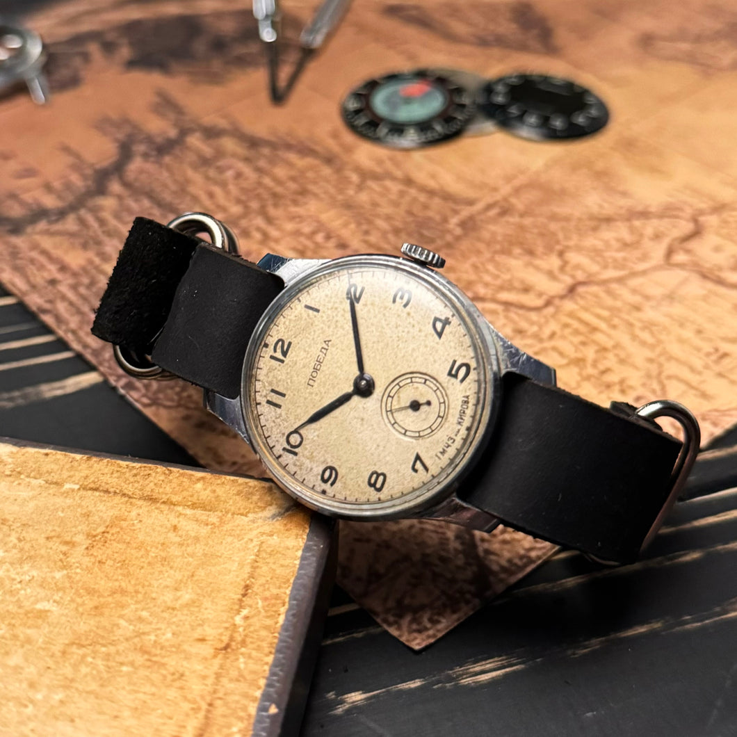 Rare Vintage soviet wrist watch Pobeda 1 MChz 1Q 1952