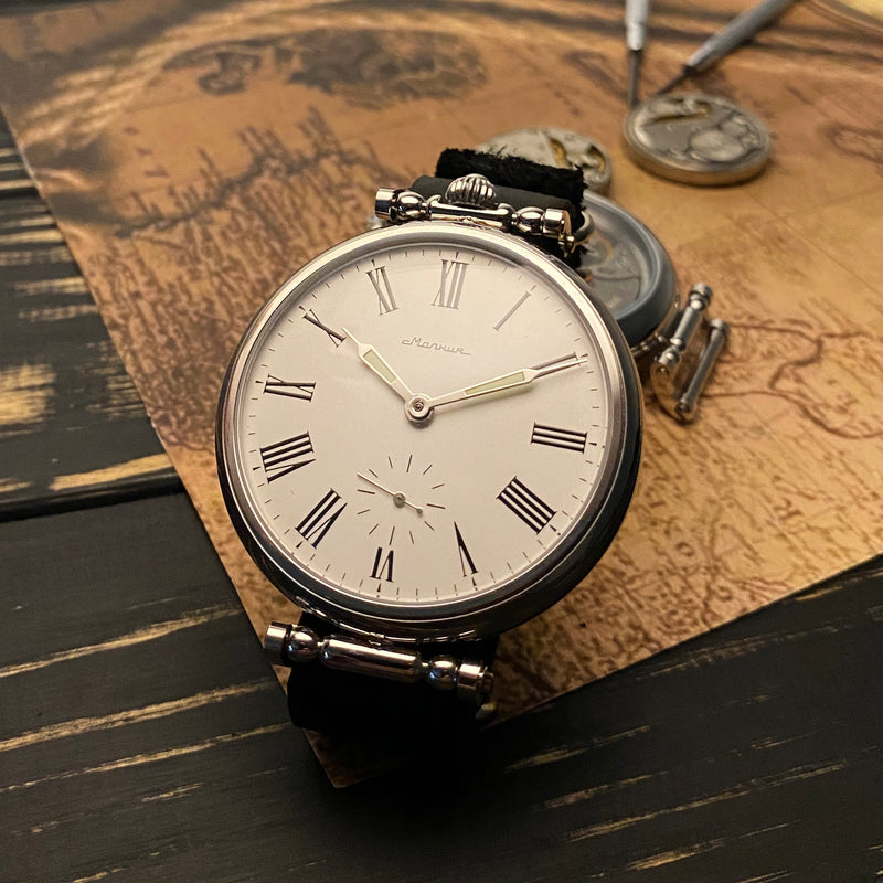 Rare! Mens vintage soviet wrist watch Molnija 1980s